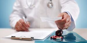 اعلام حمایت کادر درمان از رزمندگان اسلام