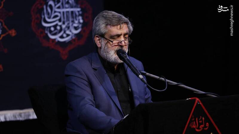 عکس / شب بیستم ماه رمضان در حسینیه آیتالله حقشناس 11