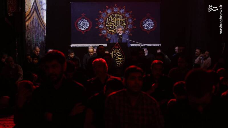 عکس / شب بیستم ماه رمضان در حسینیه آیتالله حقشناس 3