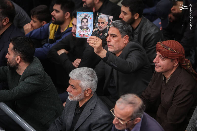 قابهای حاشیهای مشرق از دیدار نوروزی رهبر انقلاب