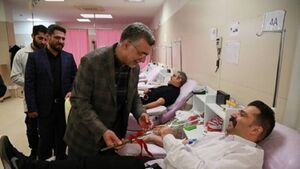 تقدیر وزیر بهداشت از اهداکنندگان خون و تلاشهای کادر درمان