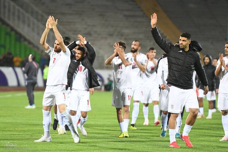 پرسپولیس بدون اورونوف هم قهرمان میشود / فدراسیون خرج نکند باز هم در جام جهانی زنگ تفریحیم / متاسفانه گروهمان آنقدر سخت نیست که بچهها آب دیده شوند 4