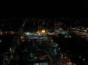 تصاویر هوایی از حرم حضرت معصومه در شب قدر