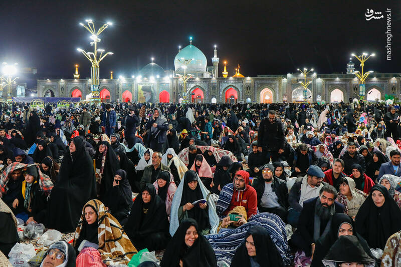 عکس / مراسم احیا شب بیست و سوم ماه رمضان در حرم رضوی 11
