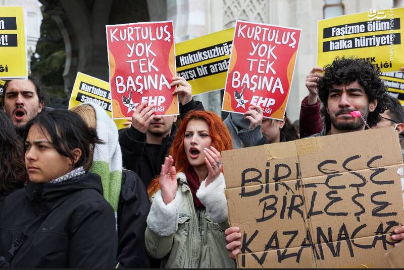 بزرگترین اعتراضات یک دهه اخیر در ترکیه 25