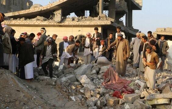 آخرین تحولات روز هشتم نقض آتش بس/ نسل کشی صهیونیستها در غزه ادامه دارد/ استمرار تجاوزات آمریکا به یمن/ انصارالله: همه دنیا باید منتظر شگفتیهای جدیدی که یمن ارائه خواهد داد، باشند/ عمیق تر شدن بحران داخلی در سرزمینهای اشغالی