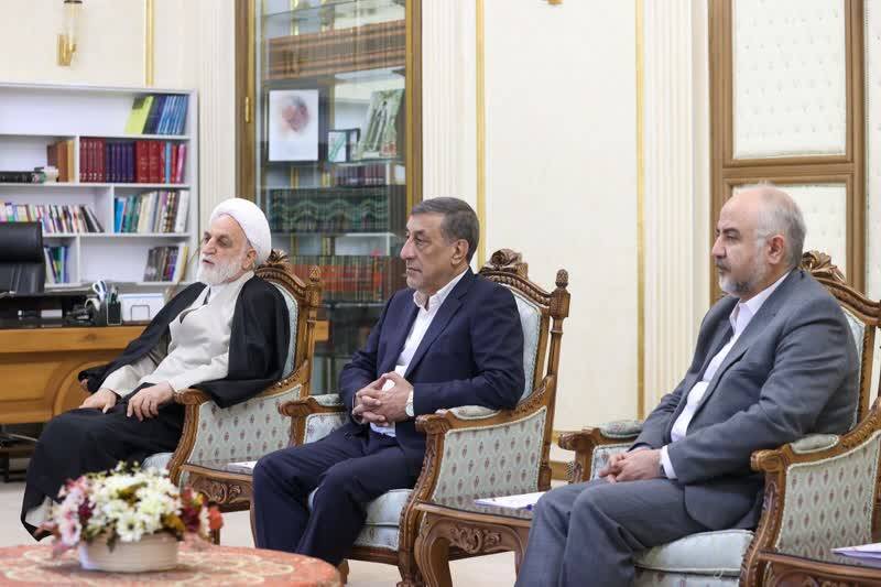 دیدار عیدانه پزشکیان با رئیس قوه قضائیه+ عکس