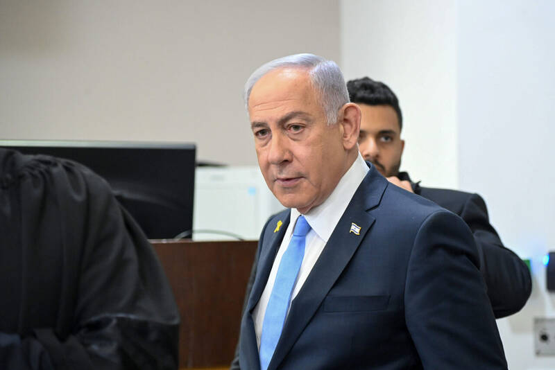 آخرین تحولات روز شانزدهم نقض آتش بس / انهدام یک پهپاد آمریکایی دیگر توسط یمن/ نتانیاهو: در حال ایجاد یک گذرگاه امنیتی جدید در نوار غزه هستیم/ درگیری پلیس رژیم صهیونیستی با طرفداران آتش بس