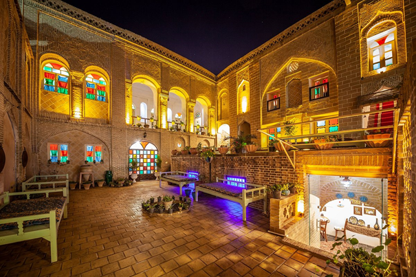 بهترین هتلهای اهواز برای اقامت در نورورز 1404