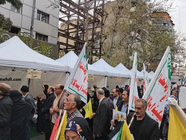 راهپیمایی روز قدس در تهران/ لبیک پایتختنشینان به ندای مظلومیت مردم فلسطین+ عکس و فیلم