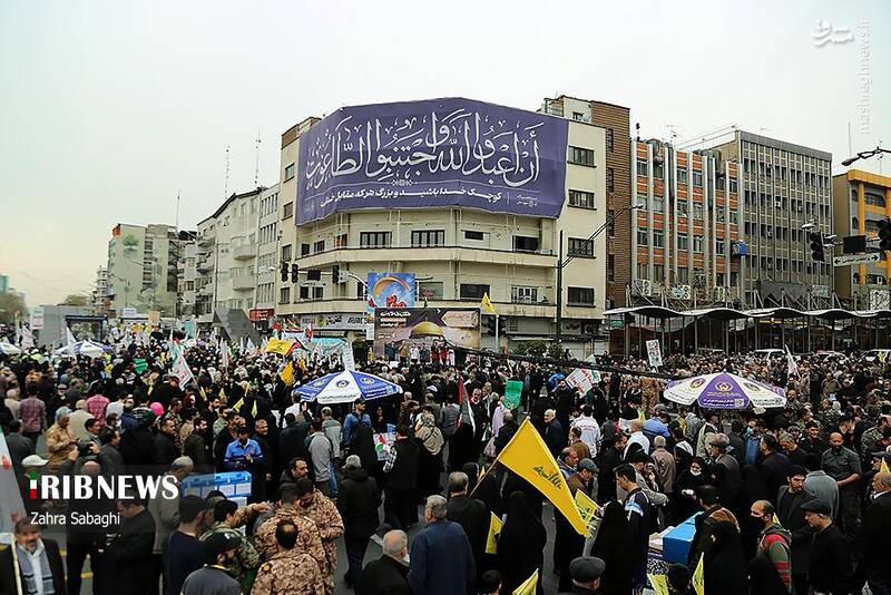 راهپیمایی روز قدس در تهران/ لبیک پایتختنشینان به ندای مظلومیت مردم فلسطین+ عکس و فیلم