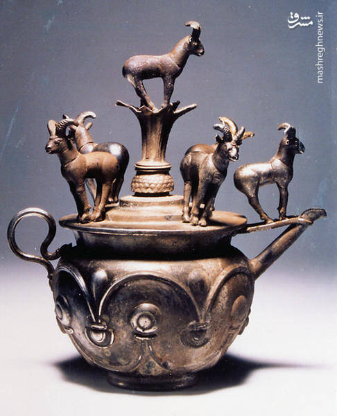 تصویری از کتری متعلق به قرن هفتم پیش از میلاد