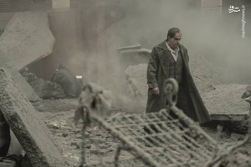 بررسی شباهتهای سرکردههای مافیا و سیاست/ پنگوئن «شهر گاتهام»؛ شبیهترین چهره مافیایی به دونالد ترامپ است؟