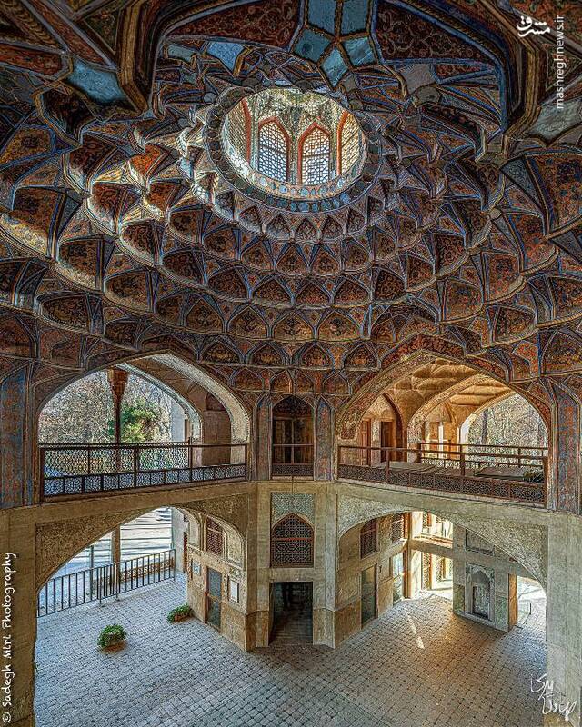 تصویری از عمارت هشتبهشت اصفهان