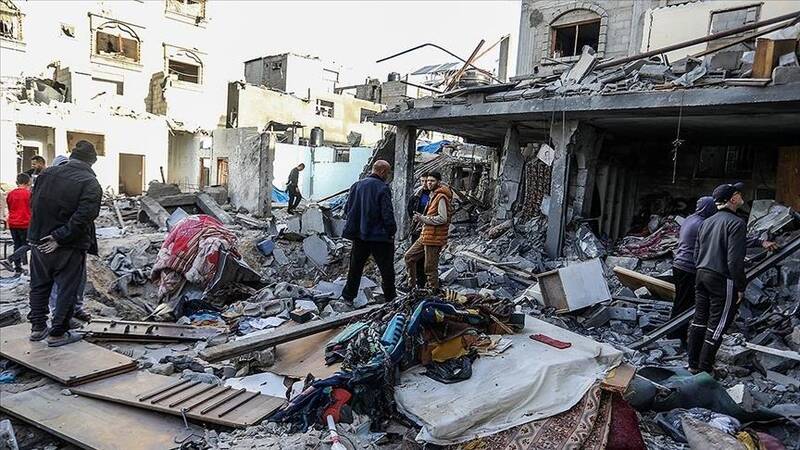 آخرین تحولات روز شانزدهم نقض آتش بس در غزه/ رسانههای عبری زبان: ادعا ارتش مبنی بر نابودی تیپ قسام در رفح دروغ بود/ نتانیاهو: ما در حال تجزیه غزه هستیم/ عملیات ارتش در غزه گسترش پیدا خواهد کرد/ گاردین: شواهد حاکی از اعدام میدانی نیروهای امدادی توسط اسرائیل است