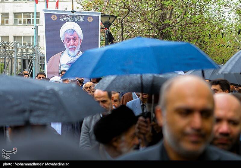 فیلم/ تشییع و اقامه نماز بر پیکر مرحوم حجتالاسلام نیری