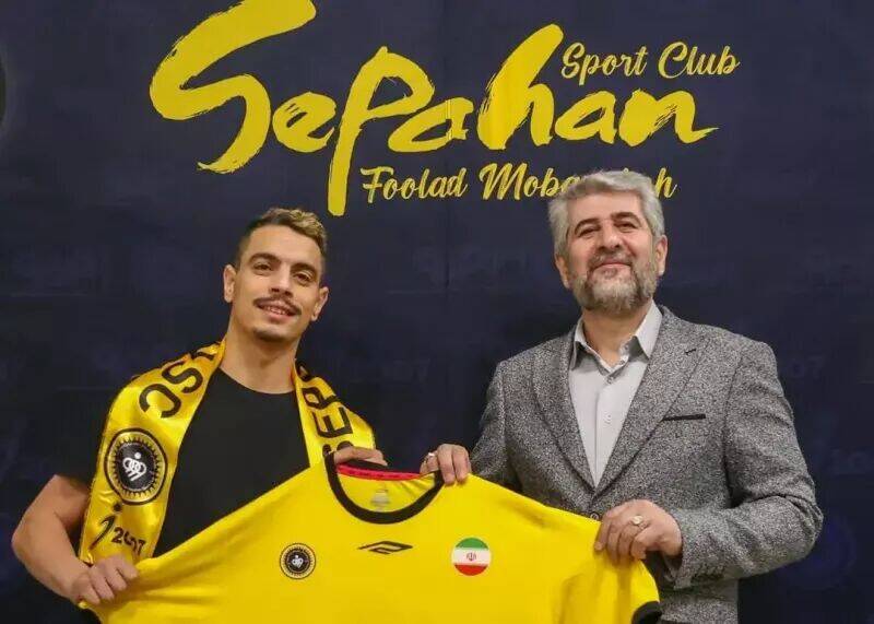 کار دشوار محرم و سپاهان با کوچ ستارهها