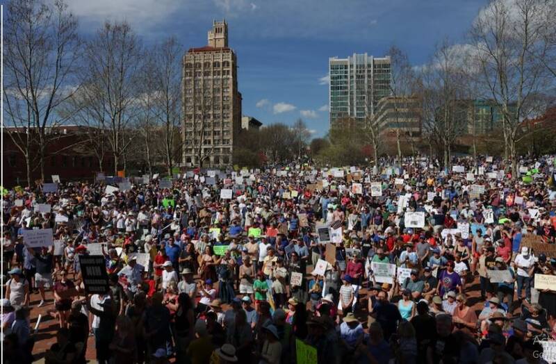 تظاهرات ضدترامپ