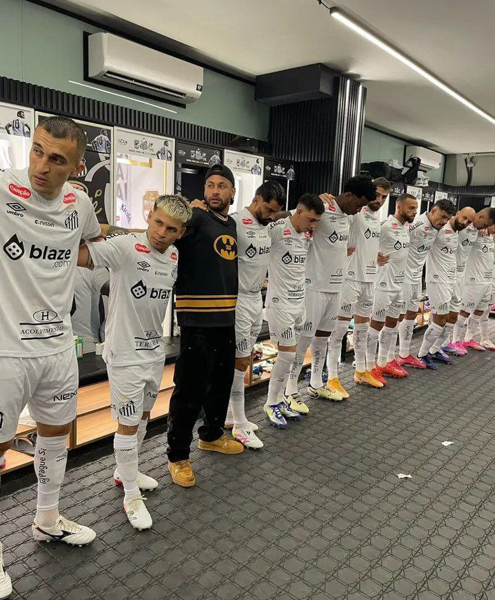 اقدام عجیب نیمار در بازی آخر سانتوس +عکس