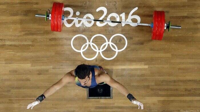 دست رد رستمی به سینه بهداد؛ من کیانوش تابعیت کوزوو دارم