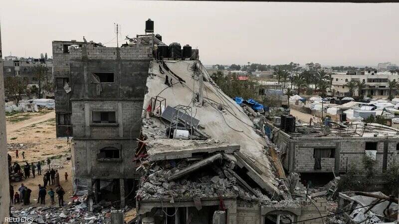 آخرین تحولات روز بیست و پنجم نقض آتش بس/ شمار شهدای جنگ علیه غزه به ۵۰۹۱۲ نفر رسید/ اظهارات وقیحانه وزیر تروریست رژیم صهیونیستی/ ادامه نافرمانیهای داخلی در ارتش اسرائیل/ نتانیاهو: معترضان علف هرز هستند