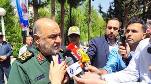 سرلشکر سلامی: شهید صیاد شیرازی الگوی نیروهای مسلح است سلامی: شهید صیاد شیرازی الگوی نیروهای مسلح است