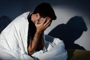 کم خوابی مغز را به آلزایمر می‌برد