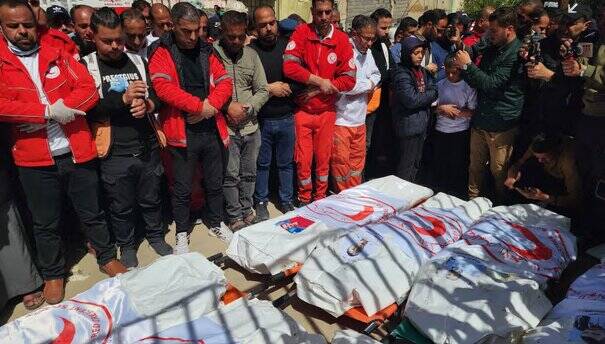 آخرین تحولات روز بیست و ششم نقض آتش بس/ کمیته اسرای صهیونیست: تظاهرات تا آزادی تمام اسرا ادامه پیدا خواهد کرد/ هیئت حماس برای گفتوگو در خصوص آتشبس عازم قاهره شد/ حمله موشکی مقاومت فلسطین به شهرکهای صهیونیستی