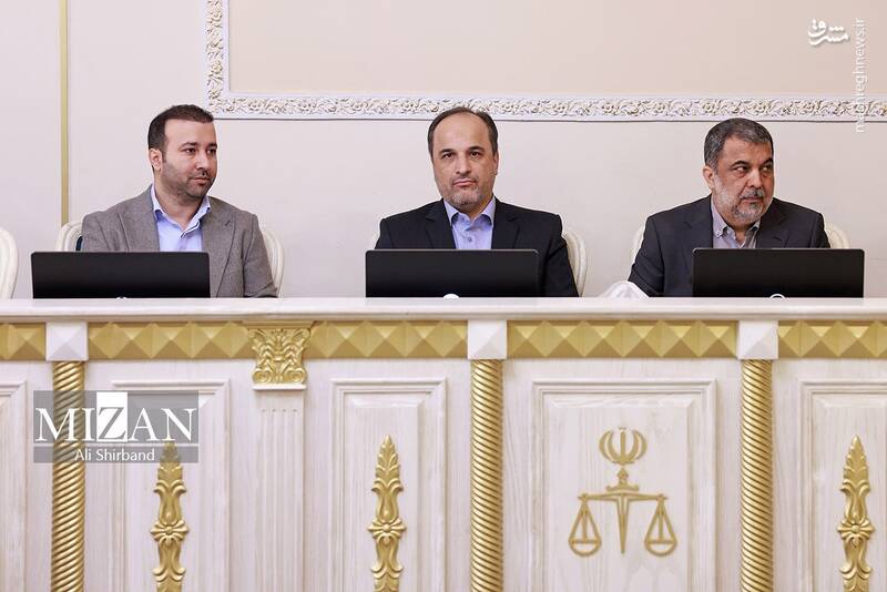 عکس/ نشست رئیس قوه قضاییه با وزیر کشور و معاونین این وزارتخانه عکس/ نشست رئیس قوه قضاییه با وزیر کشور و معاونین این وزارتخانه