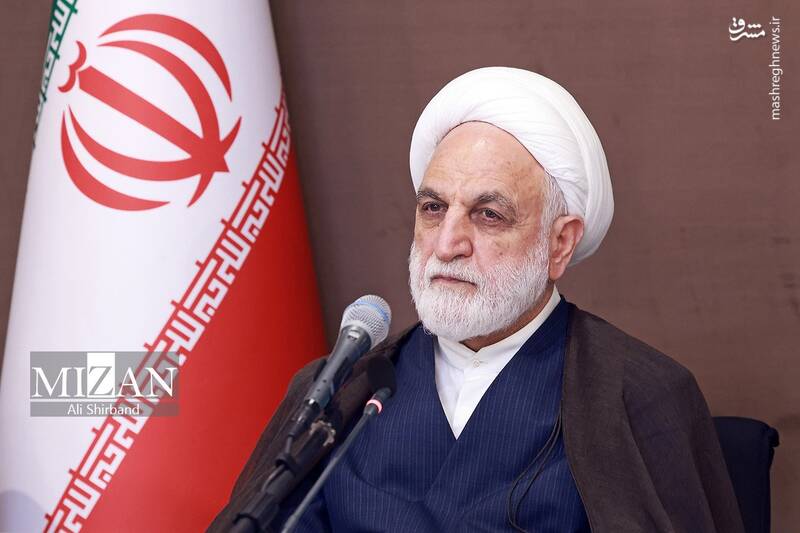عکس/ نشست رئیس قوه قضاییه با وزیر کشور و معاونین این وزارتخانه عکس/ نشست رئیس قوه قضاییه با وزیر کشور و معاونین این وزارتخانه