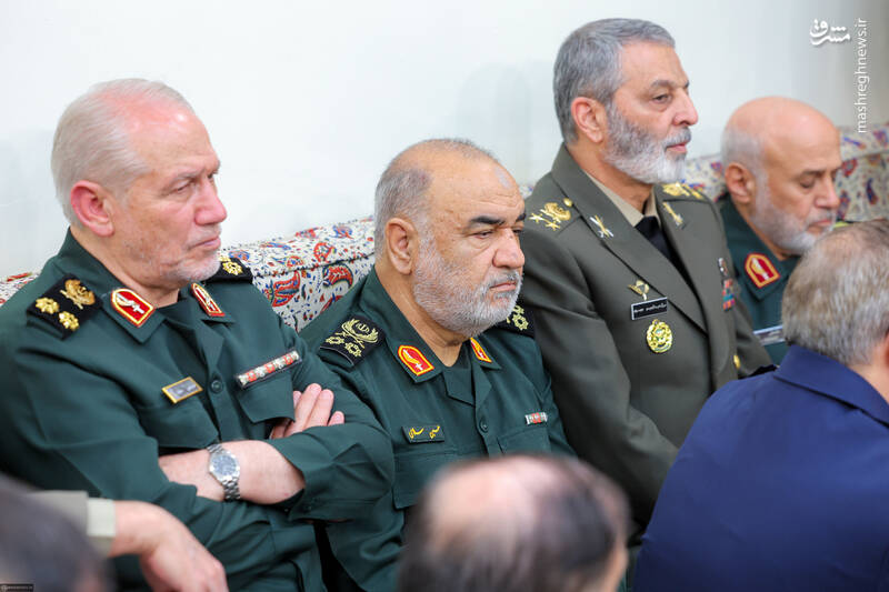 دشمن از پیشرفتهای جمهوری اسلامی کلافه و عصبی است/ باید در کنار نقصها، پیشرفتها را هم دید