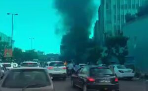 آتش گرفتن خودروی پژو در اتوبان مدرس تقاطع مطهری
