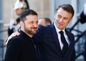 ماکرون: آماده همکاری قوی با آمریکا هستیم