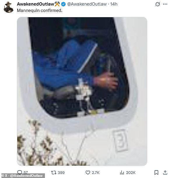 جنجال بر سر سفر فضایی ستاره مشهور پاپ +فیلم و عکس