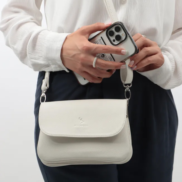 کیف دوشی یا کوله پشتی؟ بررسی تفاوت ها و کاربرد هر یک