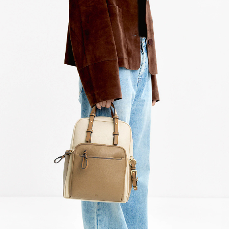 کیف دوشی یا کوله پشتی؟ بررسی تفاوت ها و کاربرد هر یک