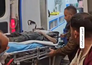 فیلم/ انتقال مجروحان حادثه بمباران چادرهای آوارگان در غزه