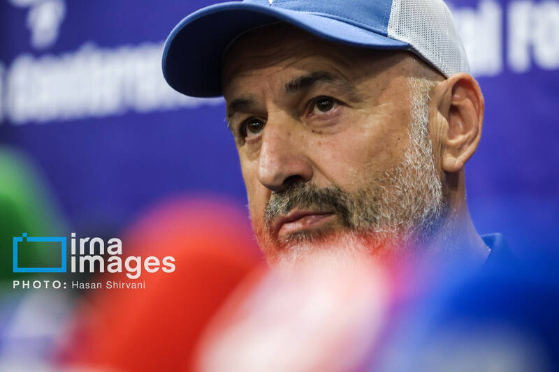 واکنش بوژوویچ به مذاکره مدیران با مربیان دیگر