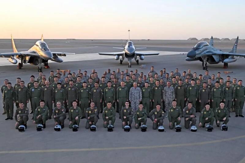 کشور چین , کشور مصر ,