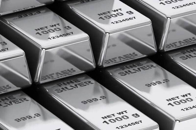 آینده نقره در سال 1404 چگونه است؟