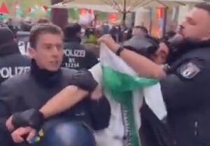 حمله پلیس برلین به یک معترض حامی فلسطین!+ فیلم
