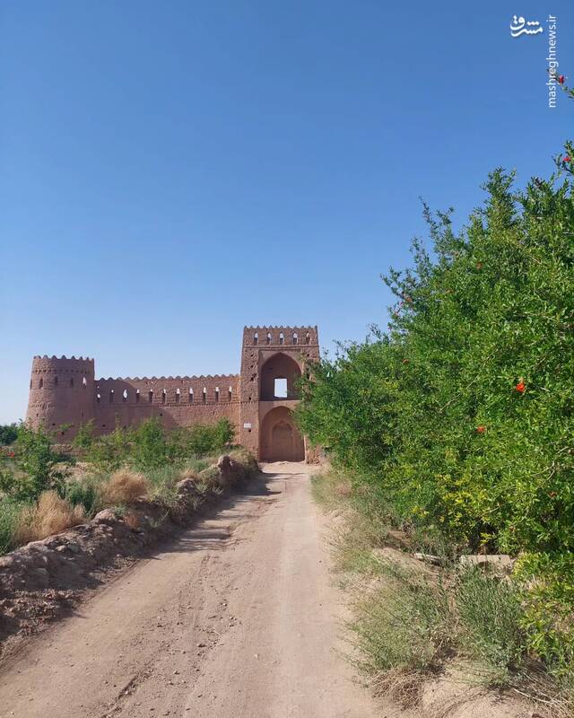 تصاویری از قلعه حسینی در شهر تفت