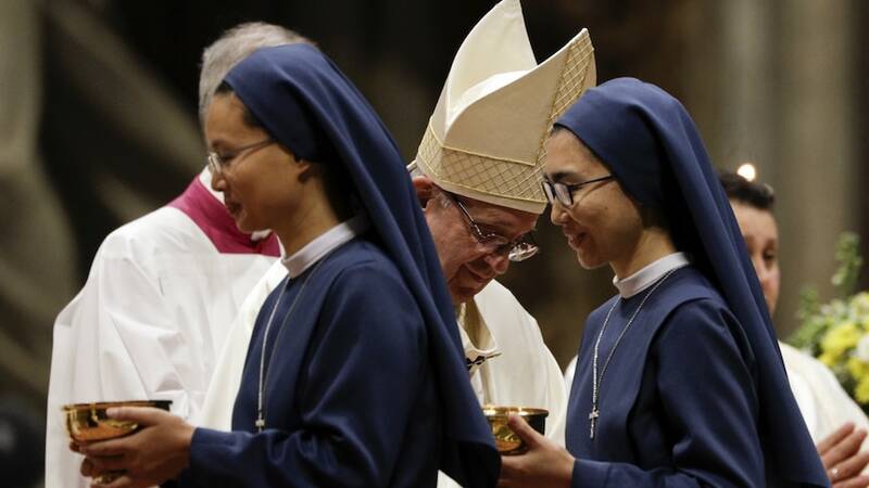 آیا فرانسیس بدترین پاپ تاریخ بود؟ +عکس