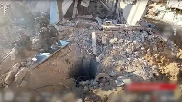 ادامه حملات انصارالله به اهداف آمریکایی/ اذعان وزیر جنگ سابق صهیونیستی به فریبکاری درباره تونل مقاومت در مرز مصر/ حماس: هیچ پیشنهاد جدید برای پایان جنگ به ما ارائه نشده است