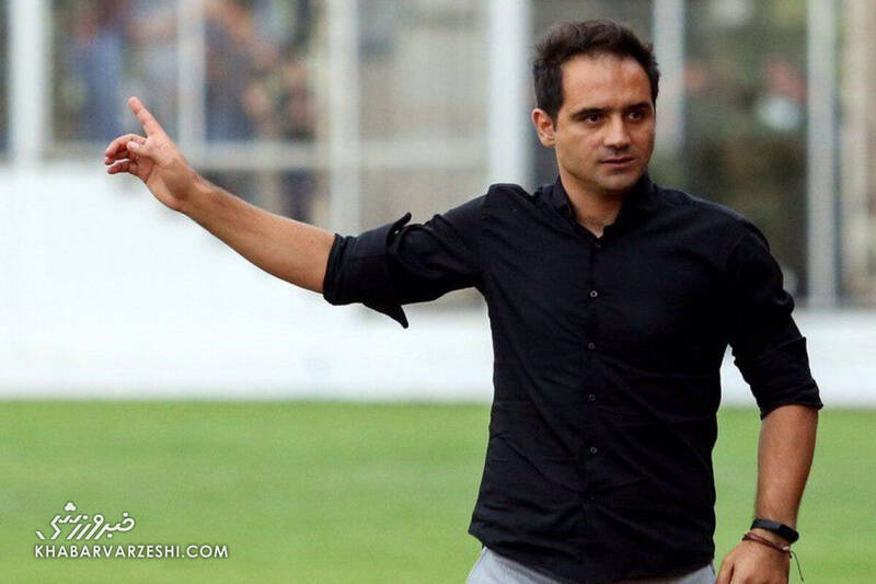 رضاییان بهترین بازیکن این فصل استقلال است