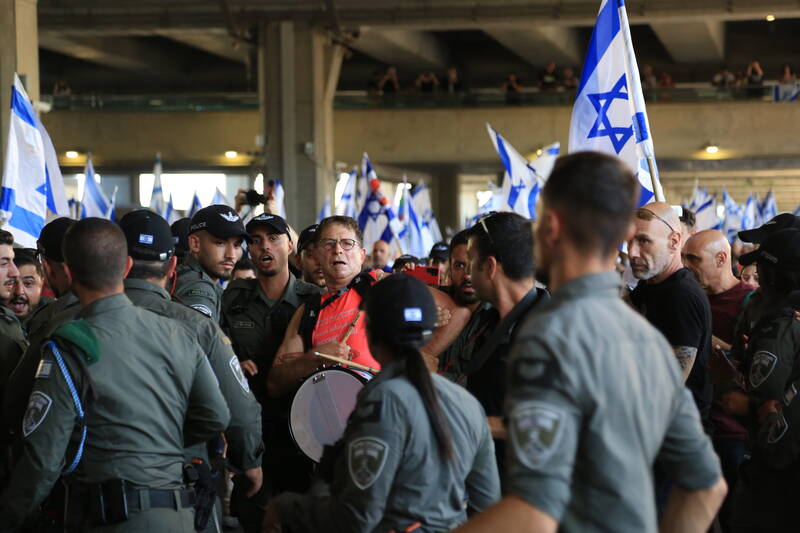 از فساد تا شکست نظامی؛ بیاعتمادی صهیونیستها به نتانیاهو بالا گرفت/ چرا ترامپ دیگر حامی نتانیاهو نیست؟