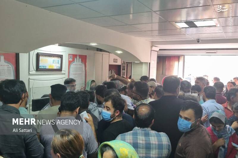 عکس/ حضور مردم بندرعباس در مرکز انتقال خون