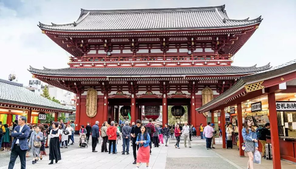 معبد آساکوسا کجاست؟ دروازه ای به معنویت در قلب توکیو