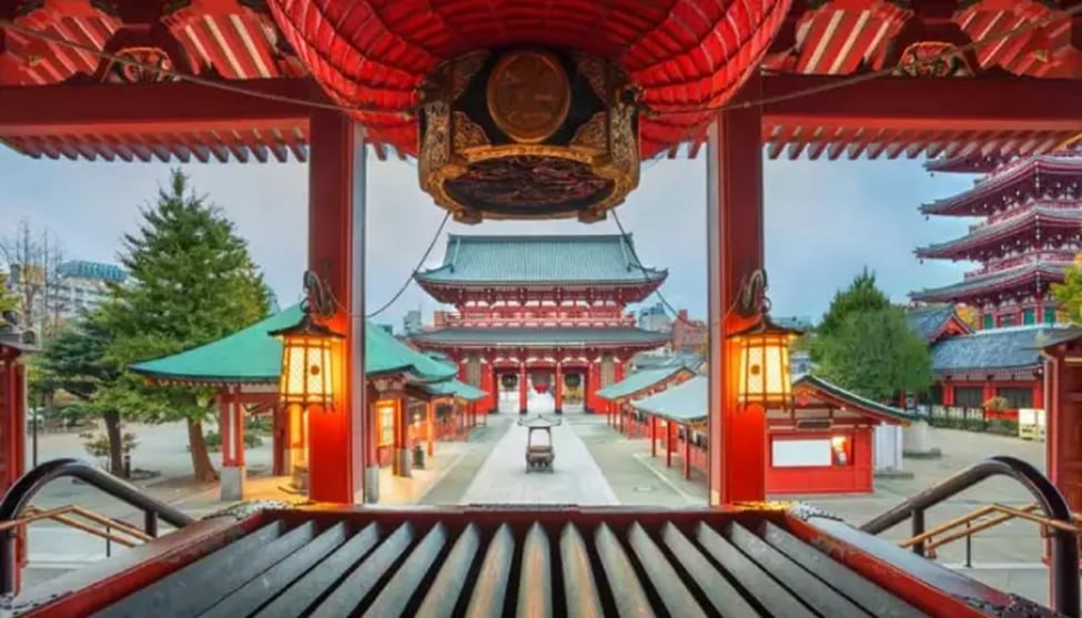 معبد آساکوسا کجاست؟ دروازه ای به معنویت در قلب توکیو