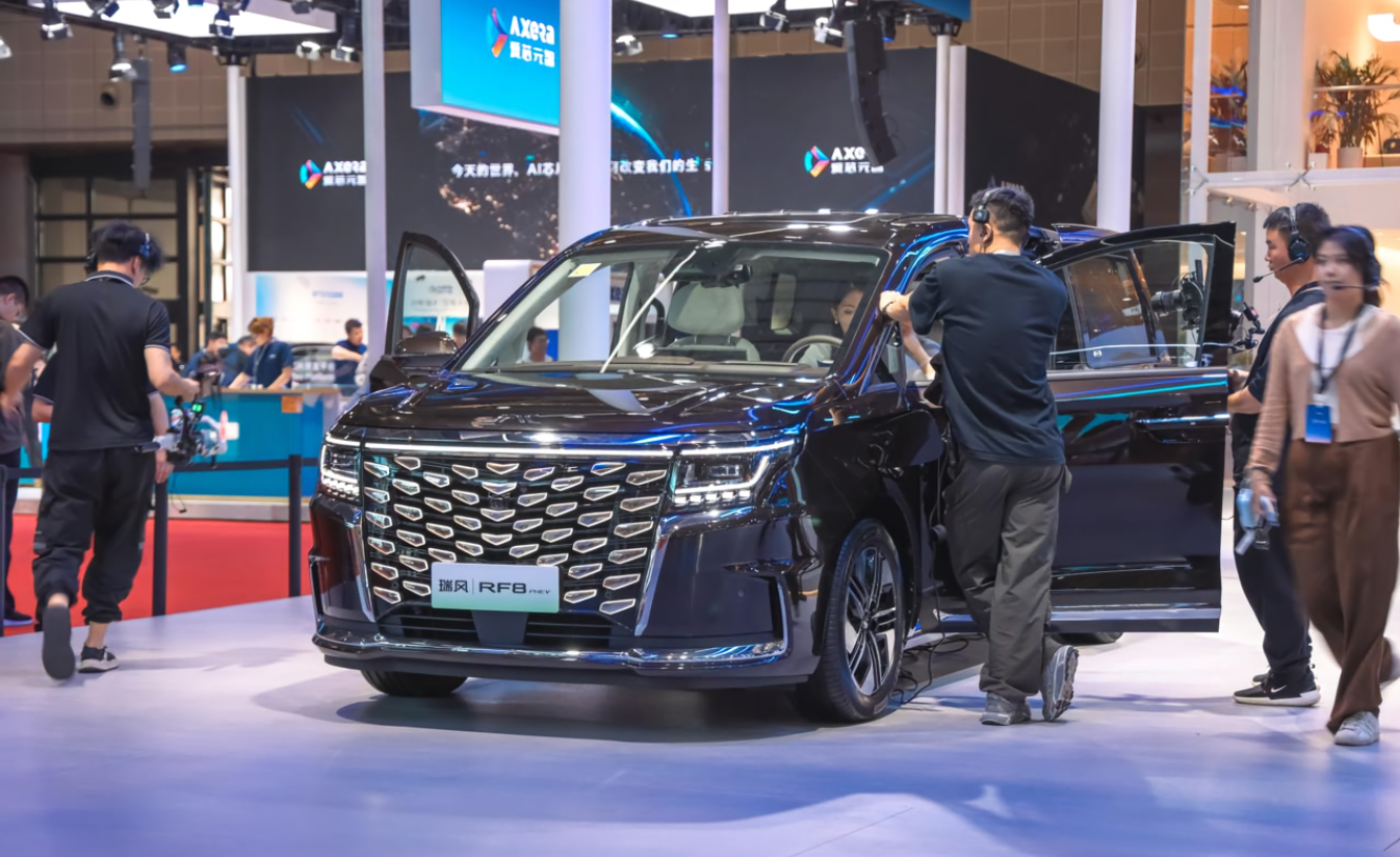 پلتفرمهای نوین جک موتورز در نمایشگاه شانگهای 2025